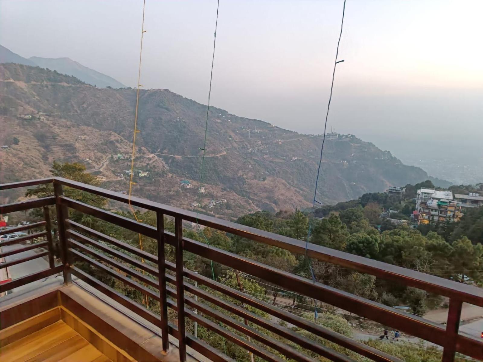 King Castle Mcleodganj-Centrally Heated And Air Cooled- Near Mall Road - Free Parking Dharamszala Kültér fotó
