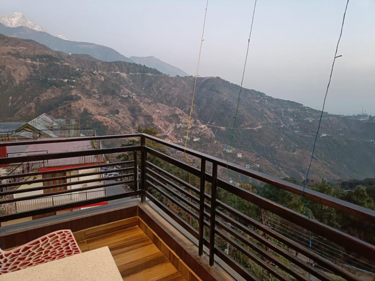 King Castle Mcleodganj-Centrally Heated And Air Cooled- Near Mall Road - Free Parking Dharamszala Kültér fotó